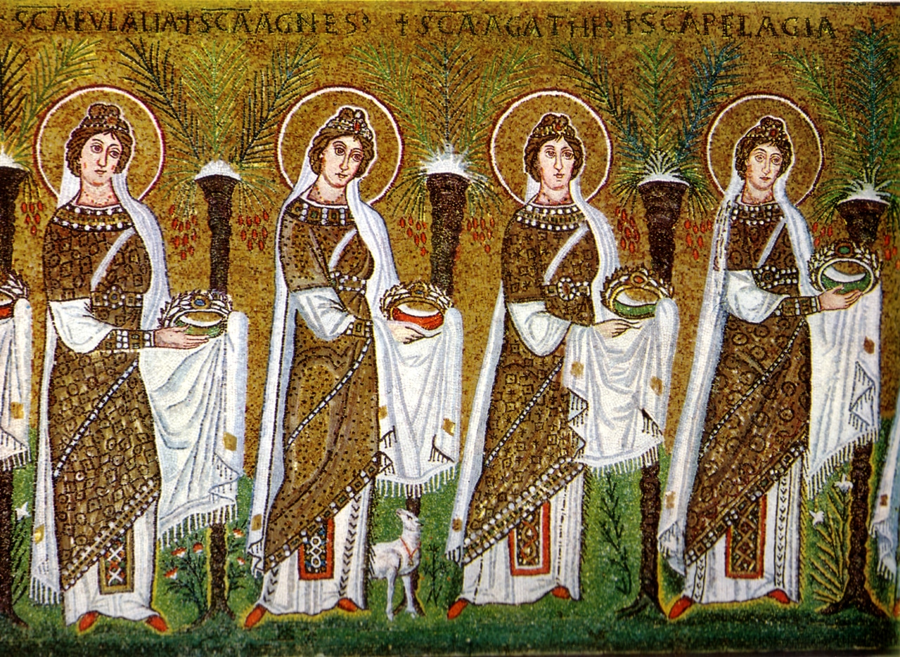 Ravenna, mosaico con la processione delle Sante sul fondo oro, nella basilica di Sant'Apollinare Nuovo.